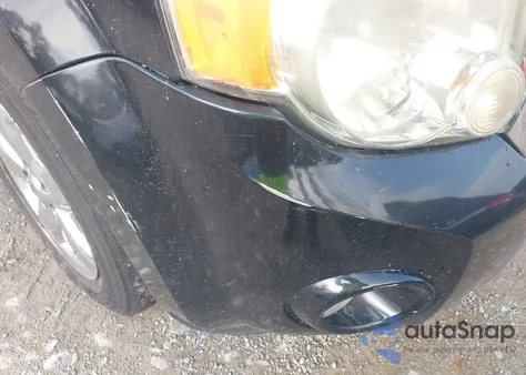 2009 Ford Escape Limited z USA, uszkodzony, nr VIN 1FMCU04789KB62786